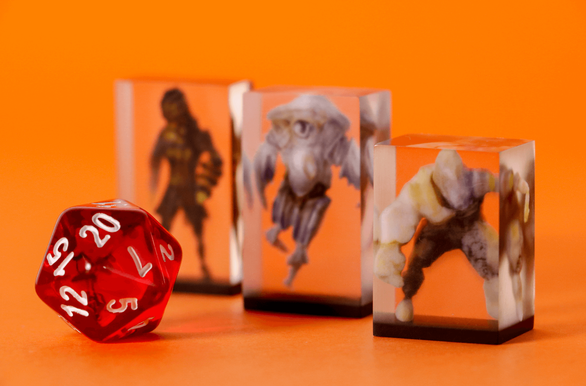 Evan Vallender_IXXN390-4.png